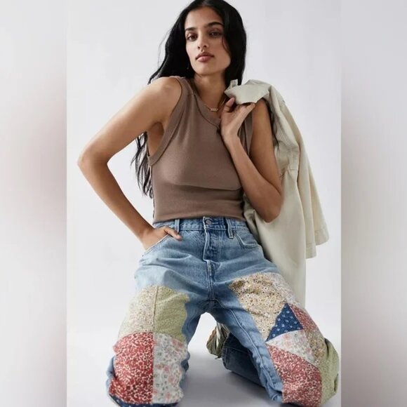 Levi's® Premium 501® 150th Anniversary ‘90s Patchwork Women's Jeans, Size 27x30 - Picture 4 of 16